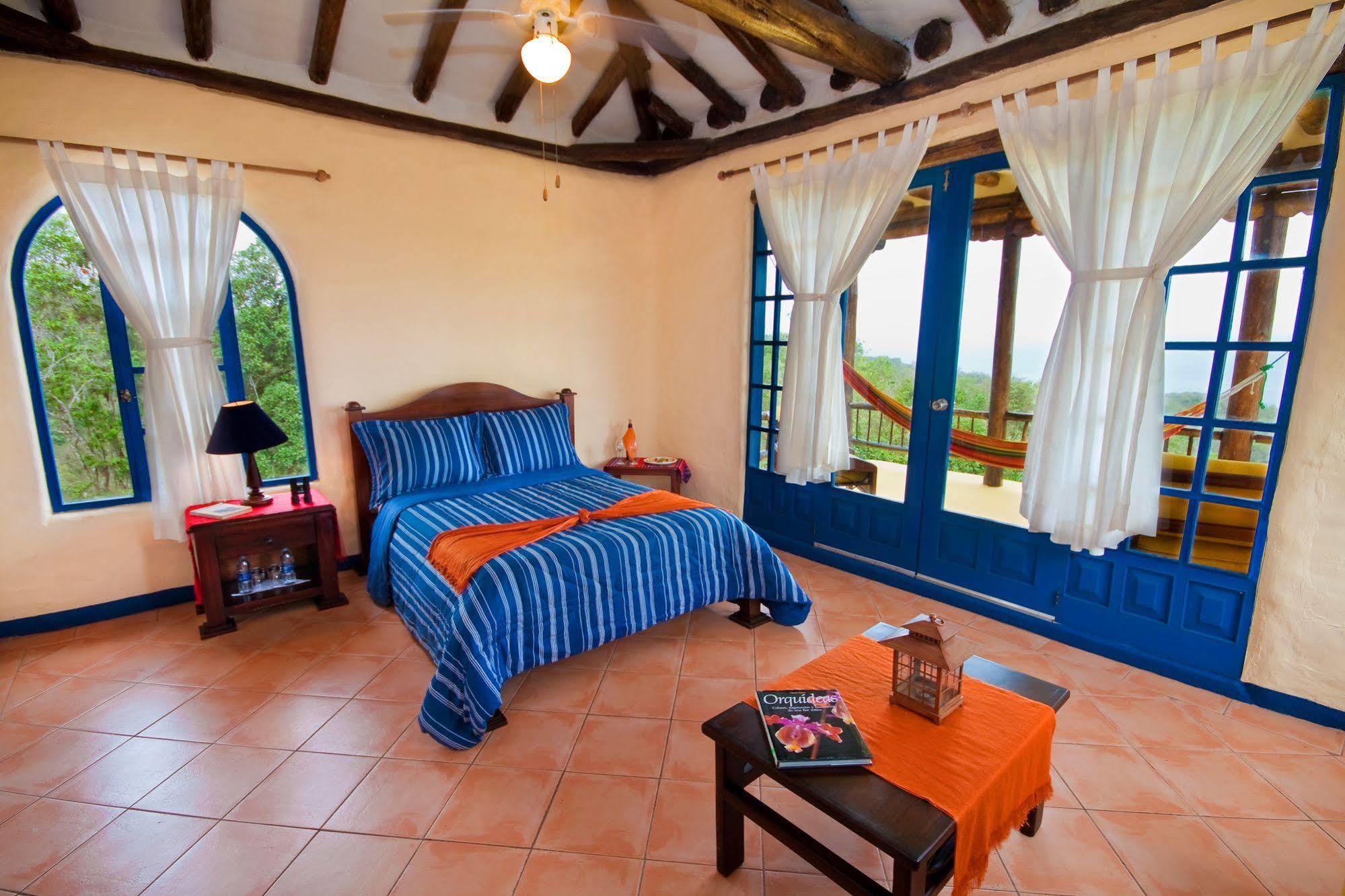Mantaraya Lodge Puerto López Zewnętrze zdjęcie